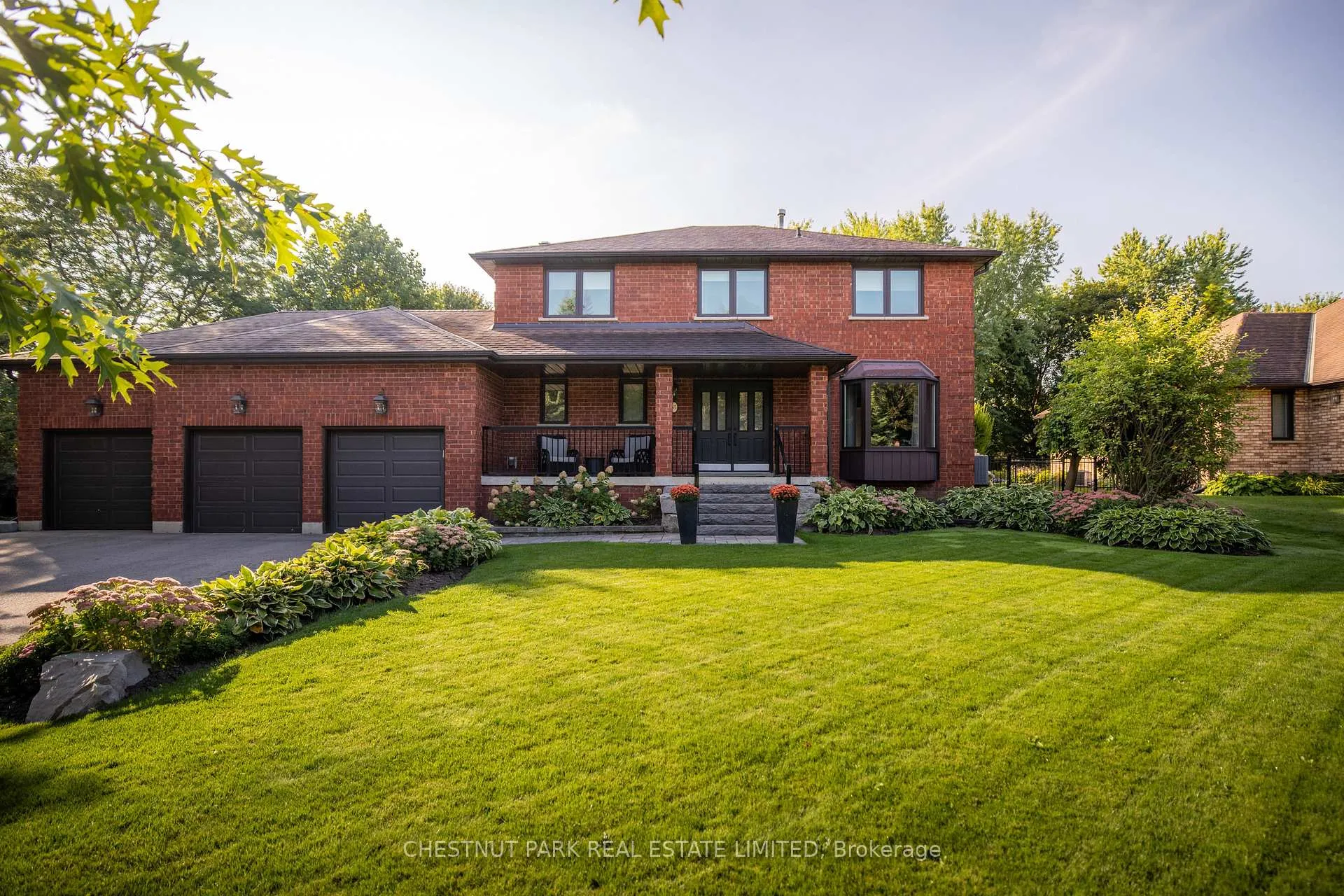 Photo 35 of 55 Parnham Crescent, East Gwillimbury, Sharon — HOMEH