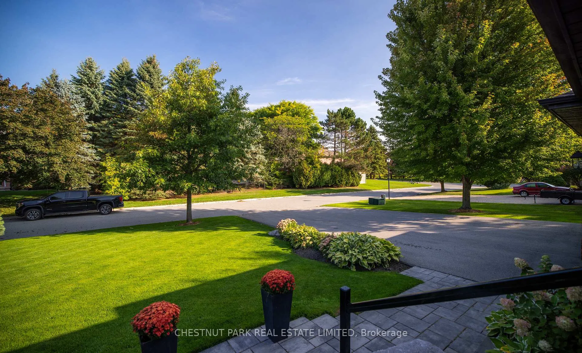 Photo 36 of 55 Parnham Crescent, East Gwillimbury, Sharon — HOMEH