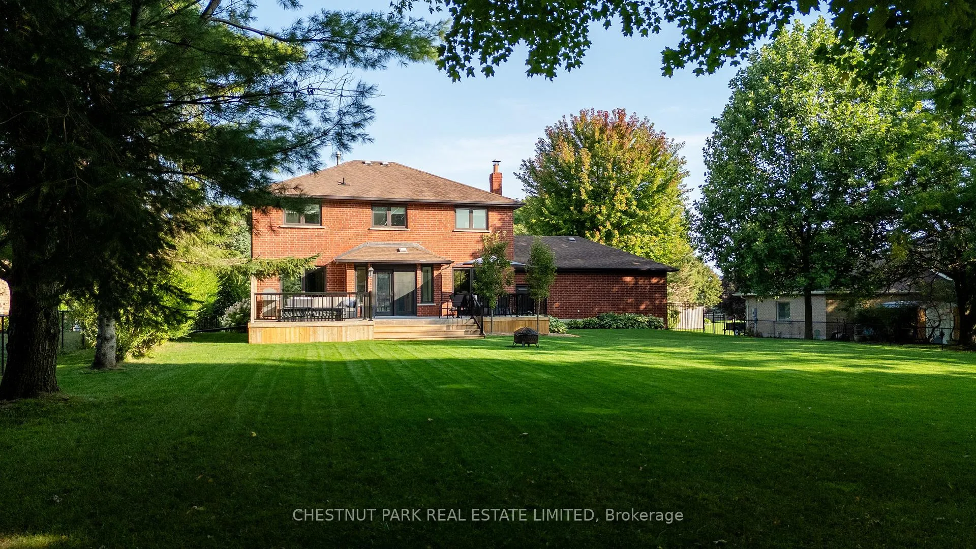 Photo 49 of 55 Parnham Crescent, East Gwillimbury, Sharon — HOMEH