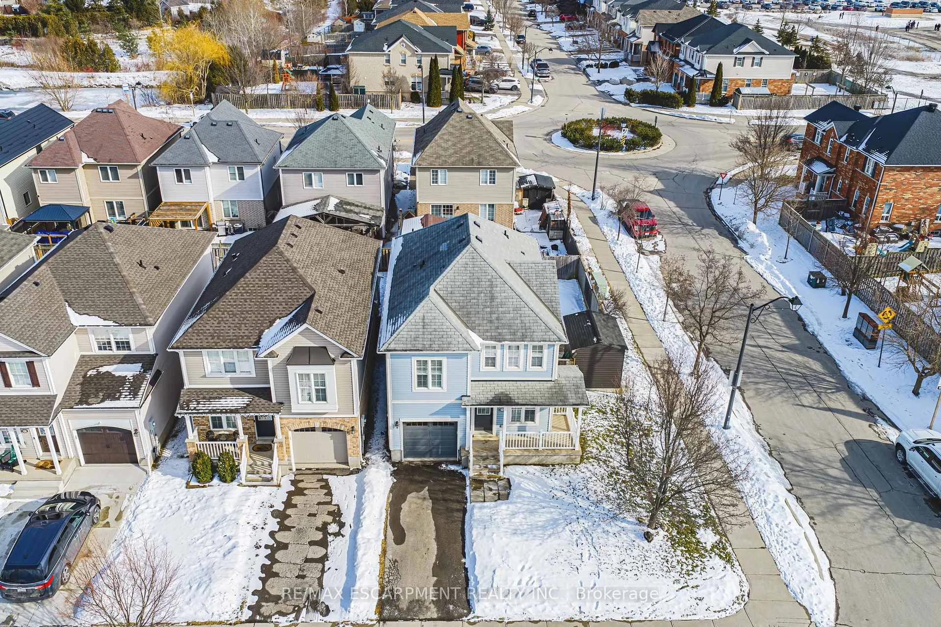 Photo 2 of 103 Powell Drive, Hamilton, Binbrook — HOMEH
