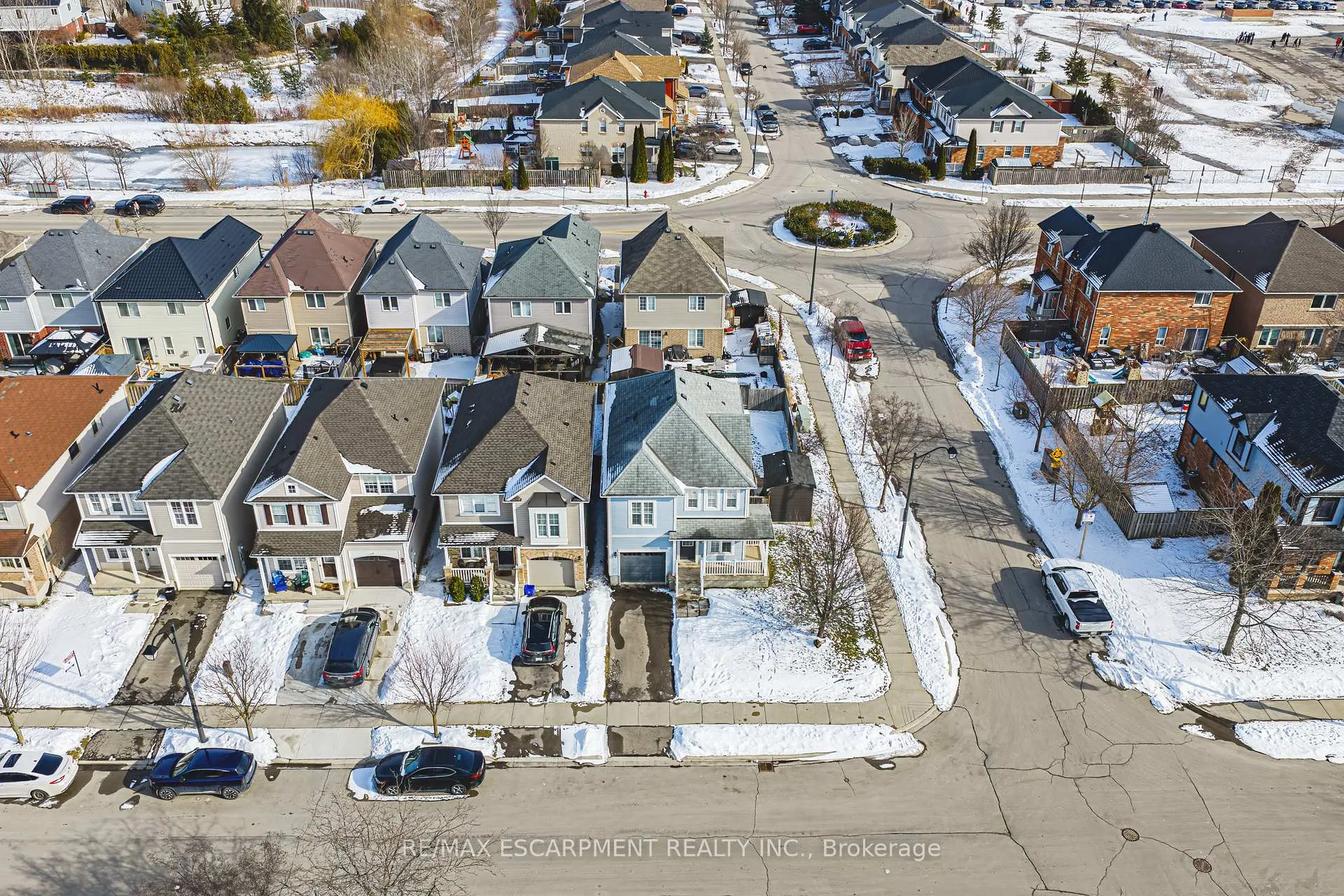 Photo 41 of 103 Powell Drive, Hamilton, Binbrook — HOMEH
