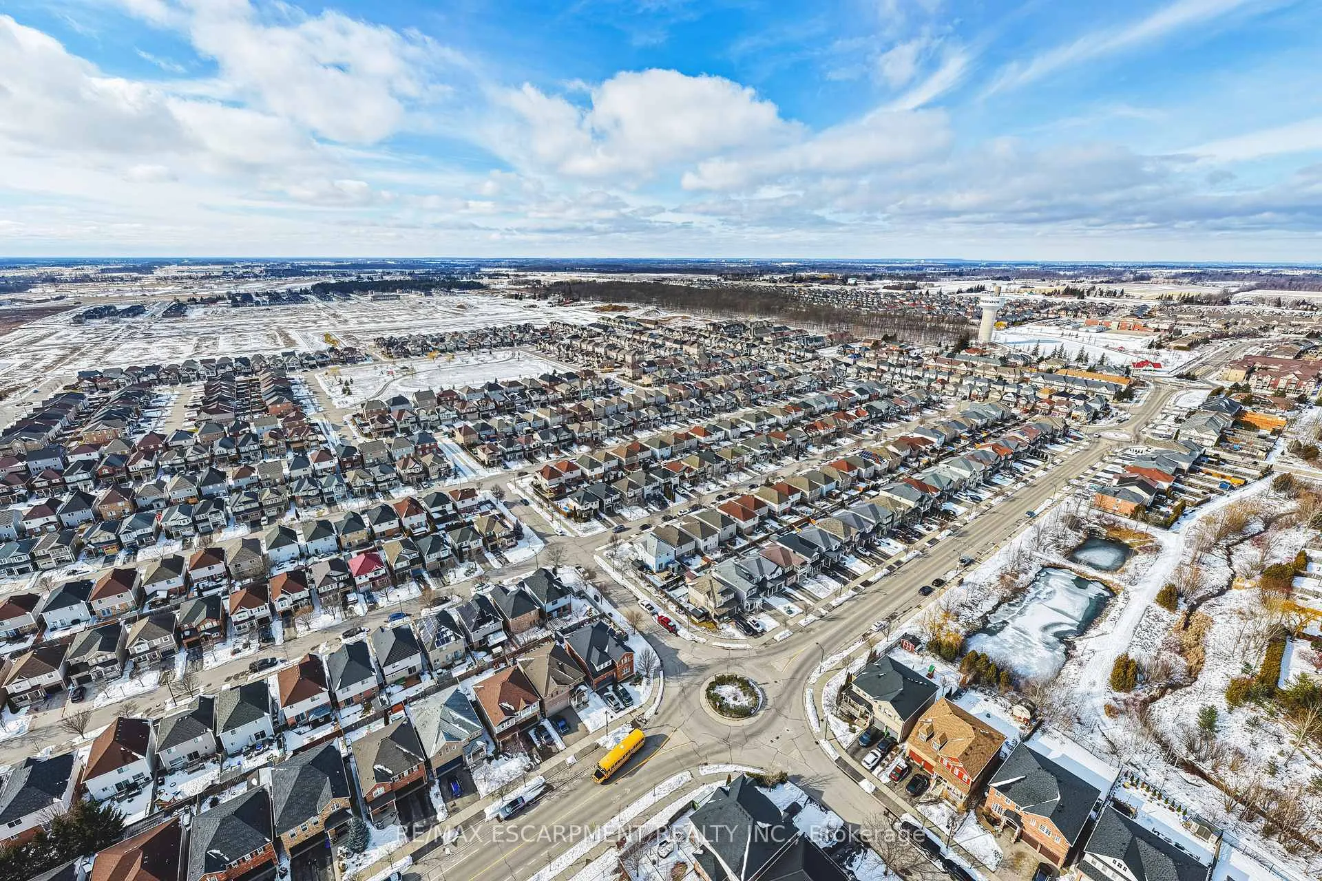 Photo 44 of 103 Powell Drive, Hamilton, Binbrook — HOMEH