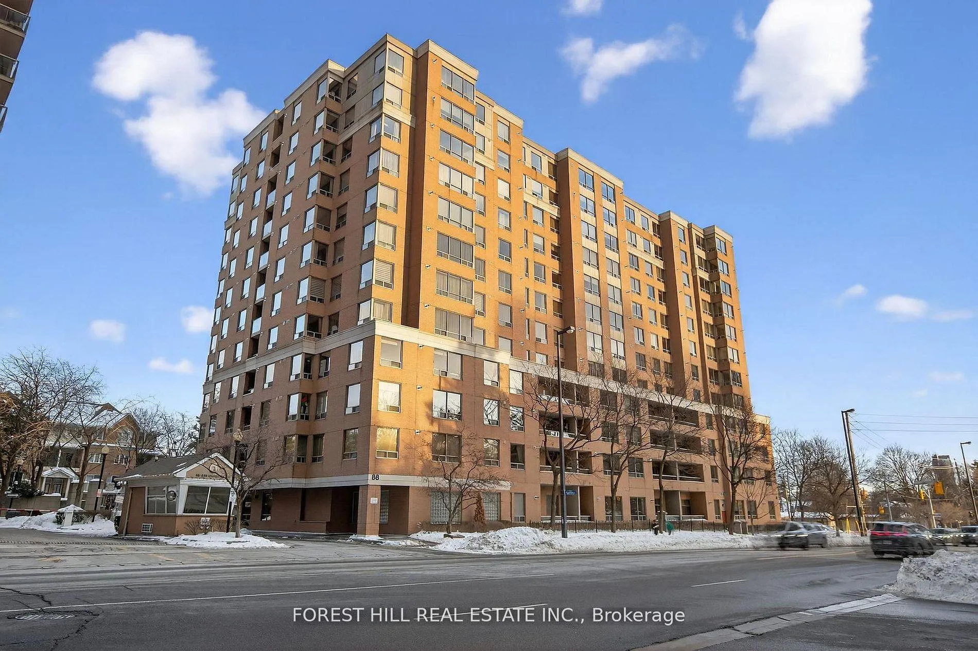 Front of Unit 506, 88 Grandview Way