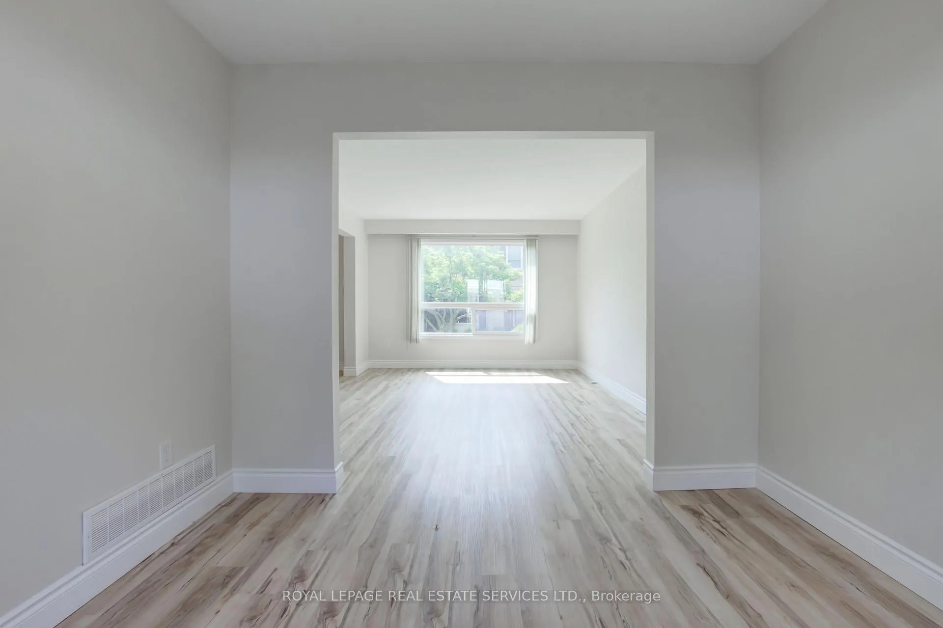 Photo 10 of Unit 37, 5475 Lakeshore Road, Burlington, Appleby — HOMEH