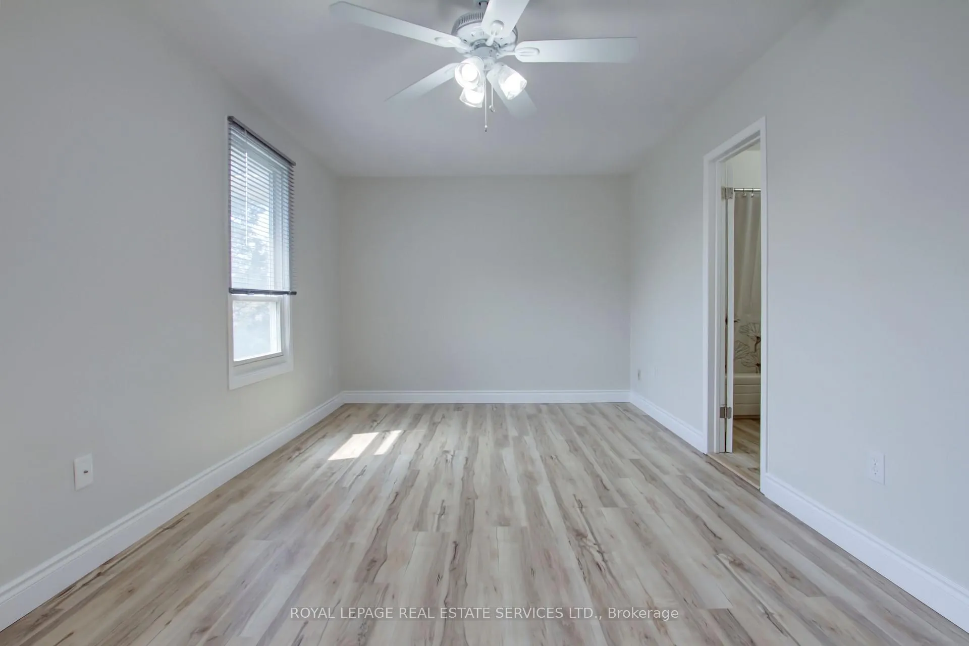 Photo 22 of Unit 37, 5475 Lakeshore Road, Burlington, Appleby — HOMEH