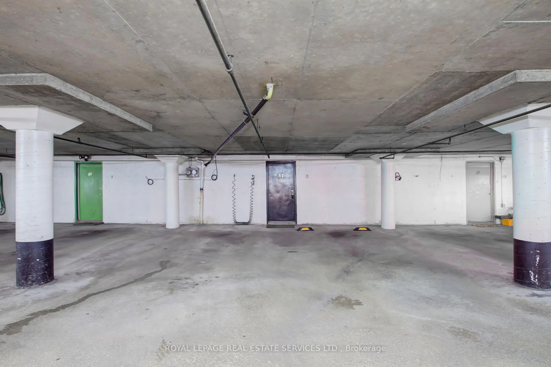 Photo 34 of Unit 37, 5475 Lakeshore Road, Burlington, Appleby — HOMEH