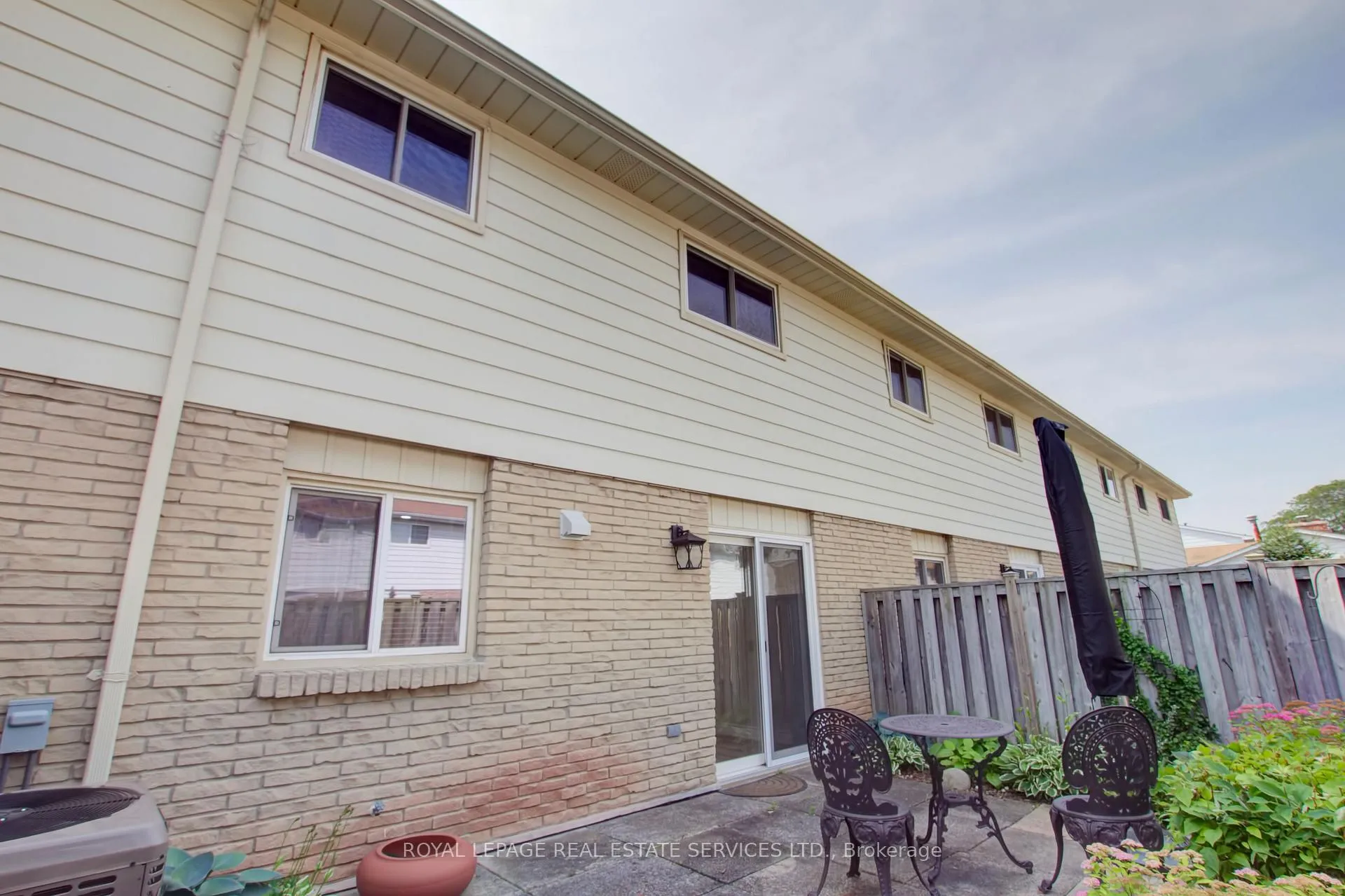 Photo 37 of Unit 37, 5475 Lakeshore Road, Burlington, Appleby — HOMEH