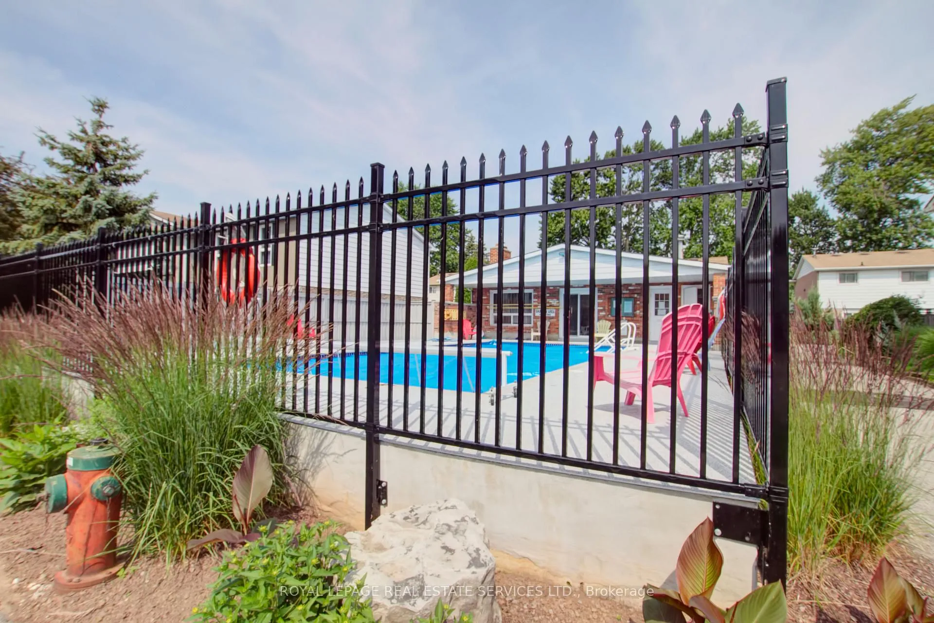 Photo 39 of Unit 37, 5475 Lakeshore Road, Burlington, Appleby — HOMEH