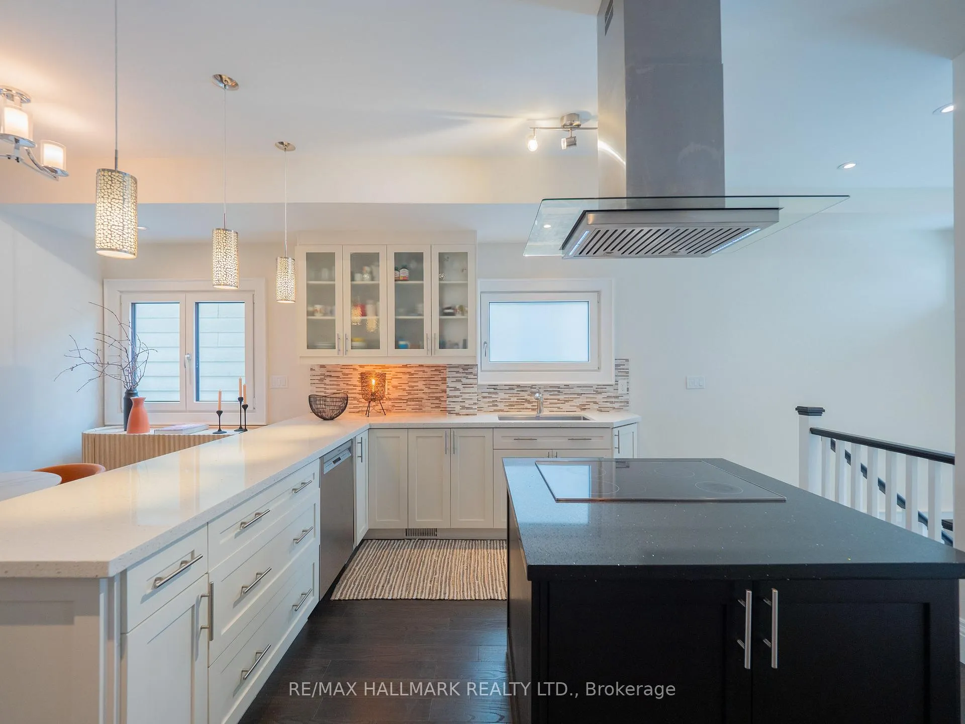 Photo 10 of 218 Westlake Avenue, Toronto, Woodbine-Lumsden — HOMEH