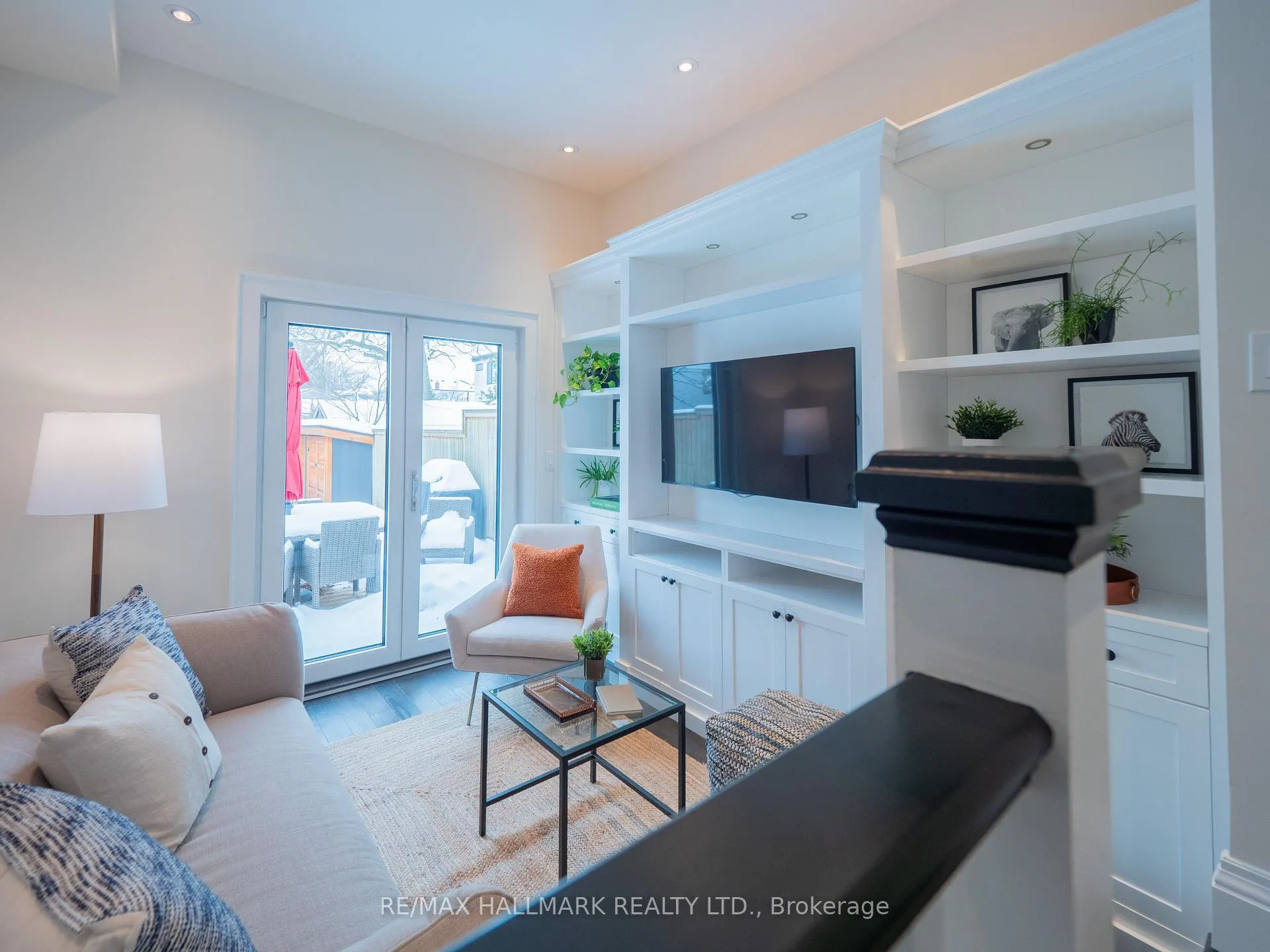 Photo 15 of 218 Westlake Avenue, Toronto, Woodbine-Lumsden — HOMEH