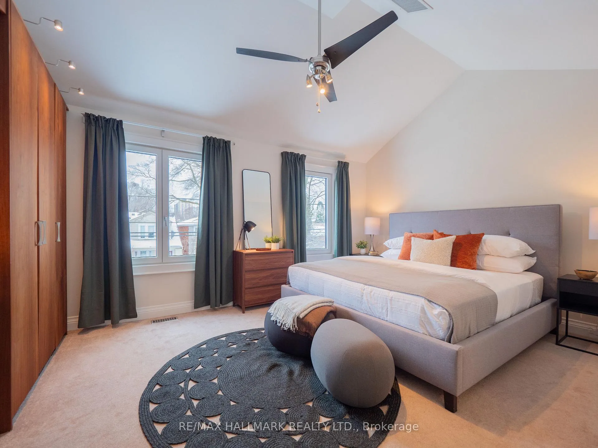 Photo 20 of 218 Westlake Avenue, Toronto, Woodbine-Lumsden — HOMEH