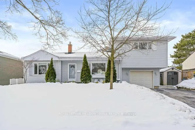 Photo 2 of 394 Wilson Avenue, Burlington, Shoreacres — HOMEH