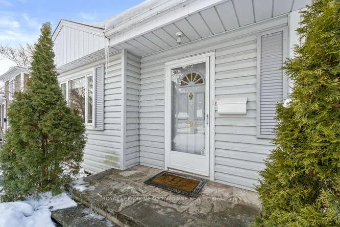 Photo 5 of 394 Wilson Avenue, Burlington, Shoreacres — HOMEH