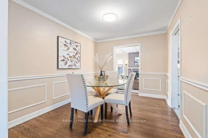 Photo 12 of 394 Wilson Avenue, Burlington, Shoreacres — HOMEH