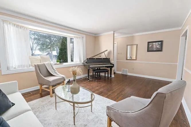 Photo 13 of 394 Wilson Avenue, Burlington, Shoreacres — HOMEH