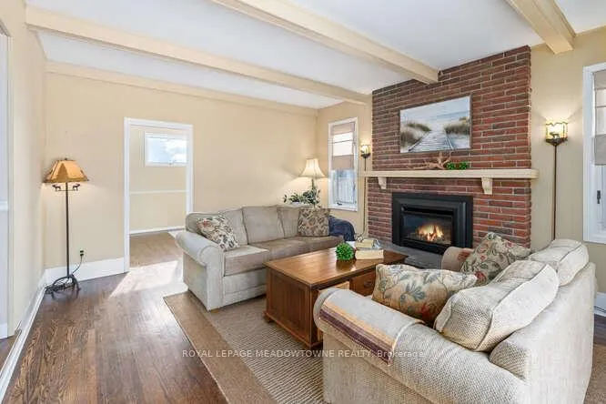 Photo 20 of 394 Wilson Avenue, Burlington, Shoreacres — HOMEH