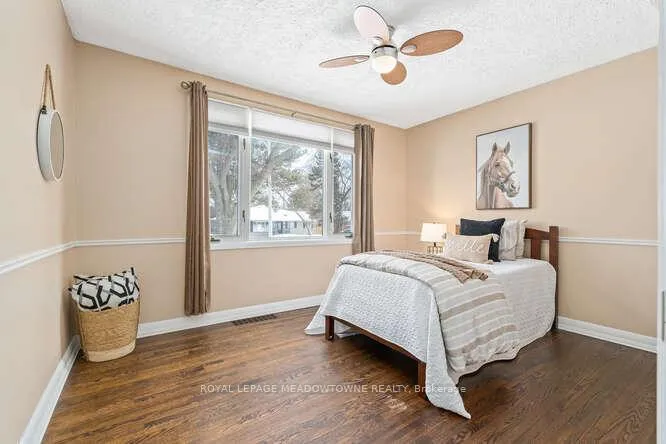 Photo 23 of 394 Wilson Avenue, Burlington, Shoreacres — HOMEH