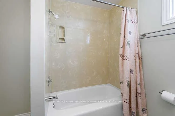 Photo 34 of 394 Wilson Avenue, Burlington, Shoreacres — HOMEH