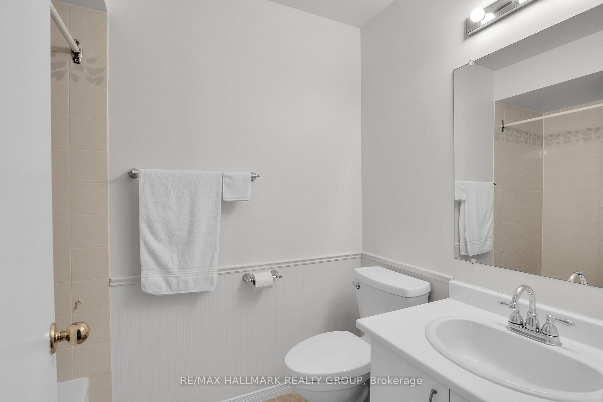 Photo 15 of 91 Langstrom Crescent, Ottawa, Hunt Club Park — HOMEH