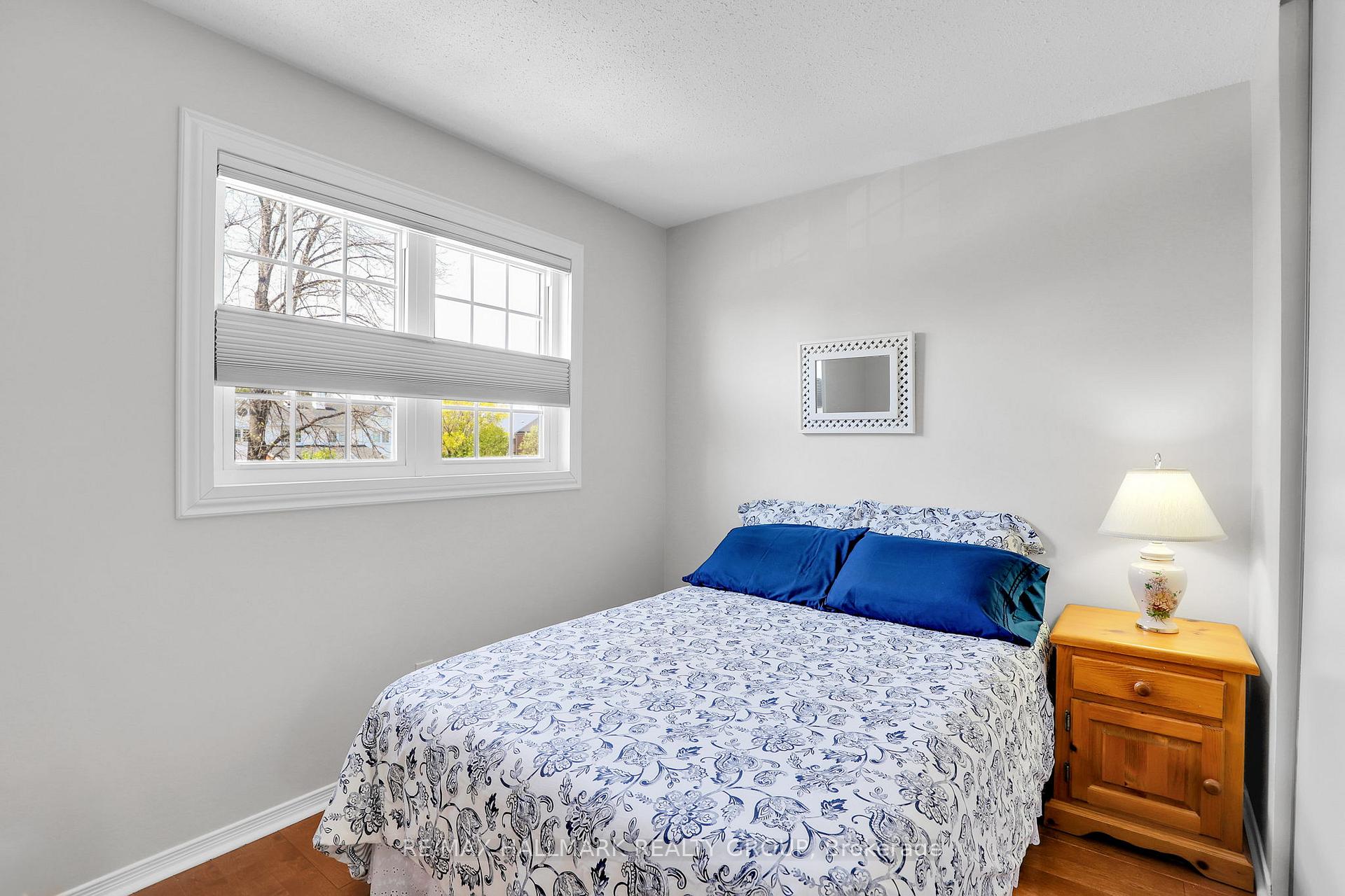 Photo 22 of 91 Langstrom Crescent, Ottawa, Hunt Club Park — HOMEH