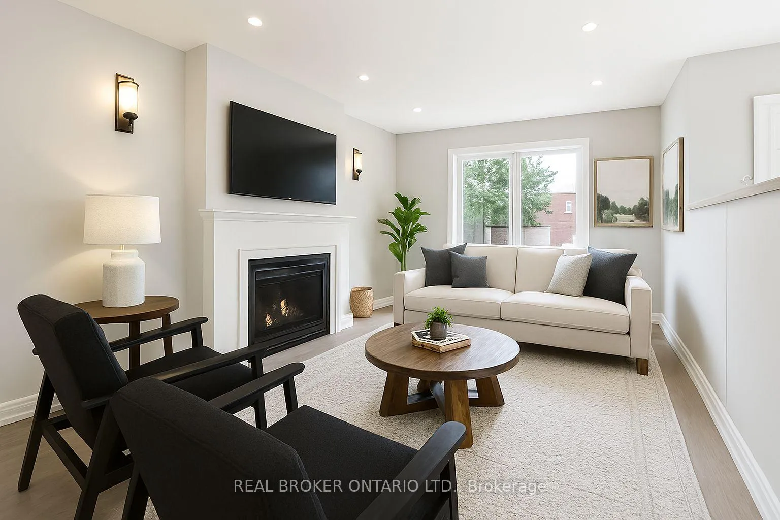 Photo 5 of 108 Hatherley Road, Toronto, Caledonia-Fairbank — HOMEH