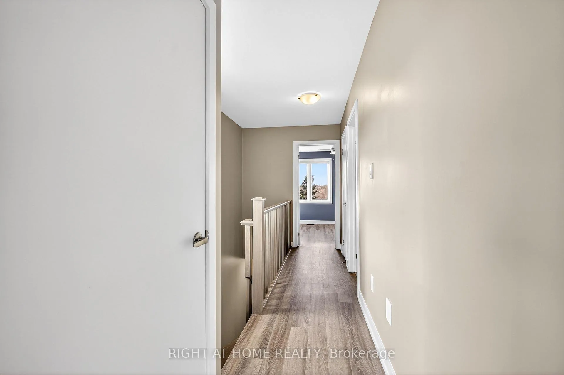 Photo 26 of 48 Markle Crescent, Hamilton, Ancaster — HOMEH