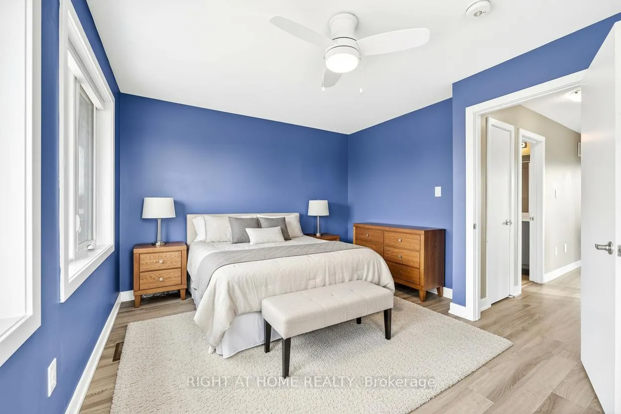 Photo 35 of 48 Markle Crescent, Hamilton, Ancaster — HOMEH