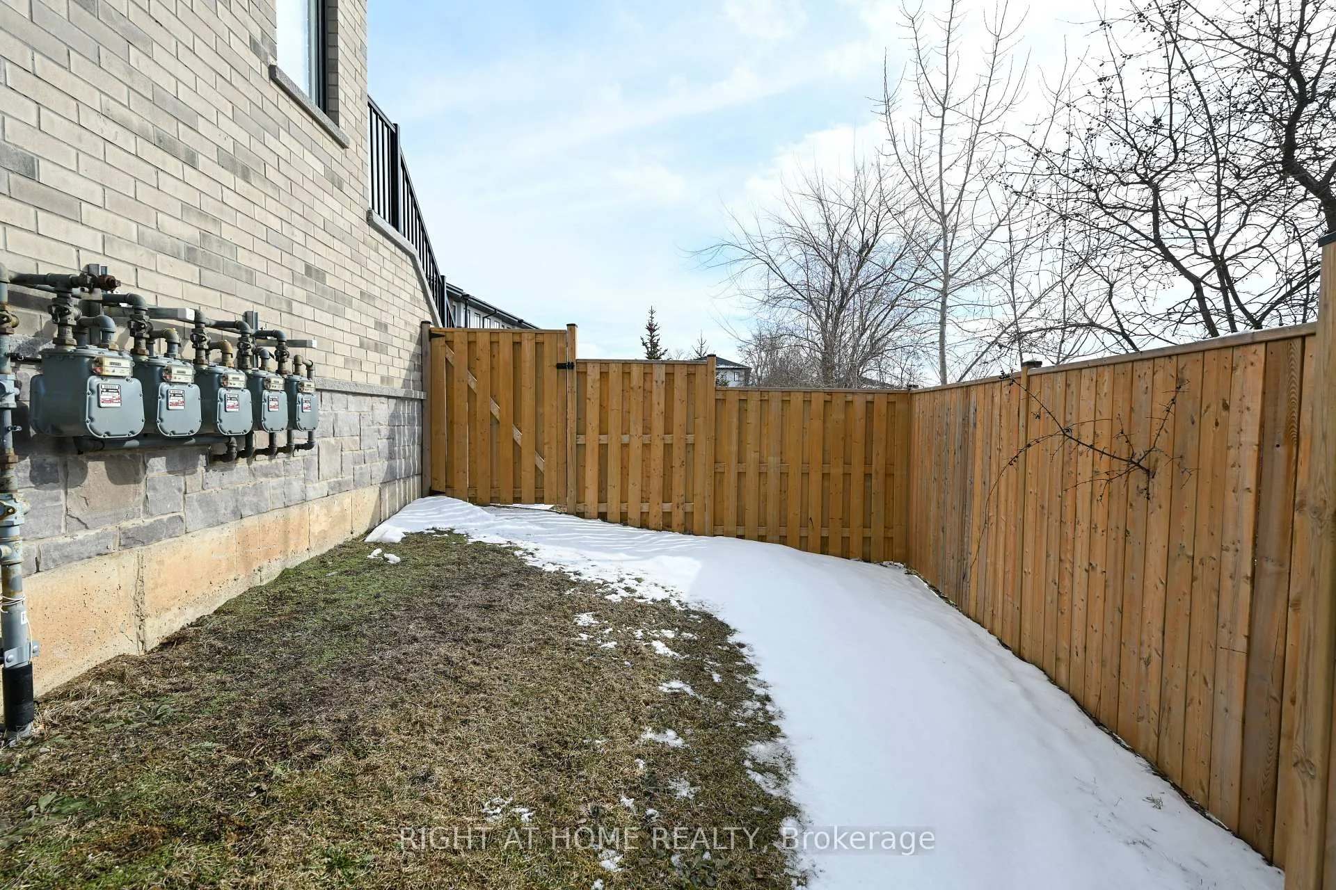 Photo 45 of 48 Markle Crescent, Hamilton, Ancaster — HOMEH