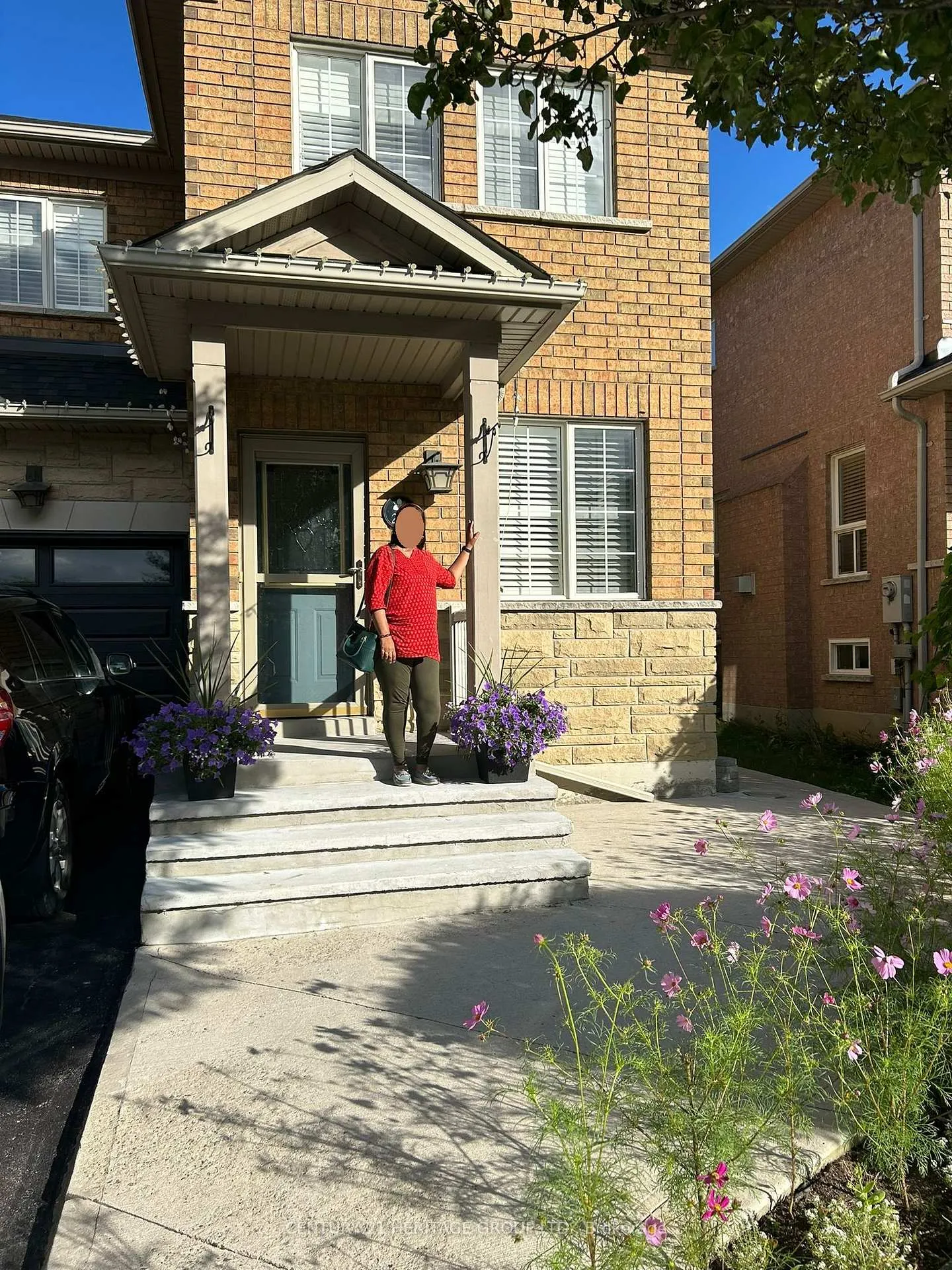 Photo 3 of 209 Fitzgerald Crescent, Milton, Dempsey — HOMEH