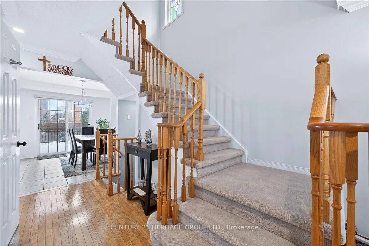 Photo 8 of 209 Fitzgerald Crescent, Milton, Dempsey — HOMEH