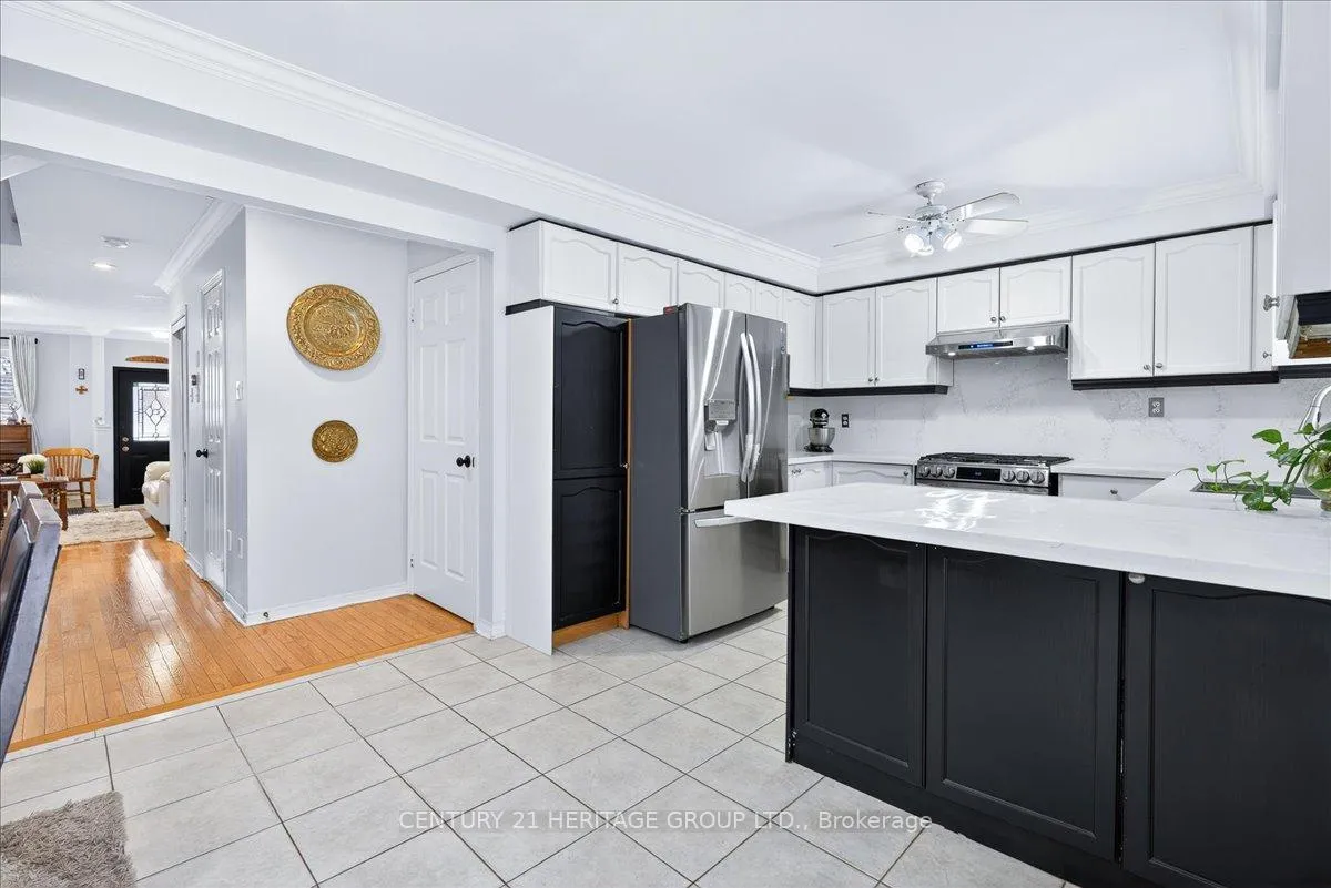 Photo 15 of 209 Fitzgerald Crescent, Milton, Dempsey — HOMEH