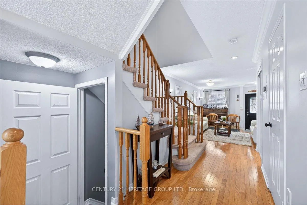 Photo 20 of 209 Fitzgerald Crescent, Milton, Dempsey — HOMEH