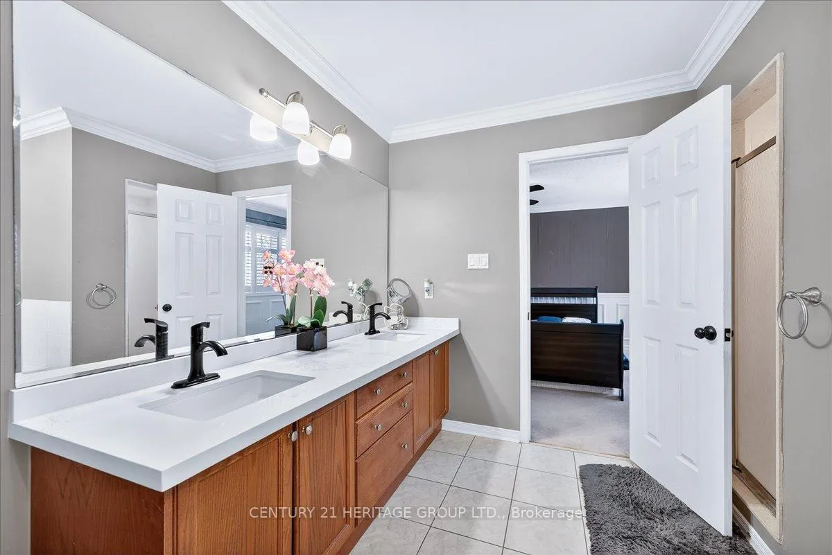 Photo 25 of 209 Fitzgerald Crescent, Milton, Dempsey — HOMEH