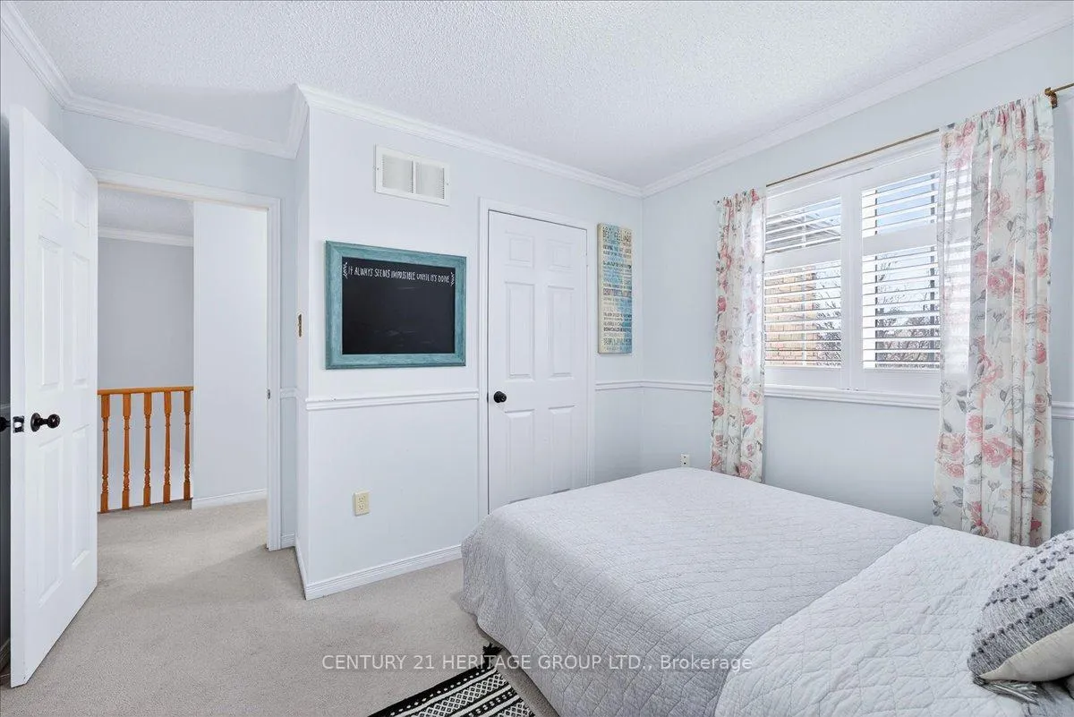 Photo 29 of 209 Fitzgerald Crescent, Milton, Dempsey — HOMEH