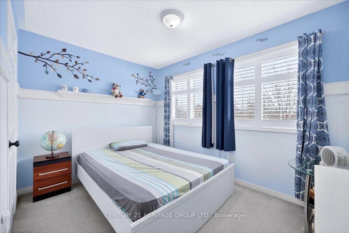 Photo 31 of 209 Fitzgerald Crescent, Milton, Dempsey — HOMEH