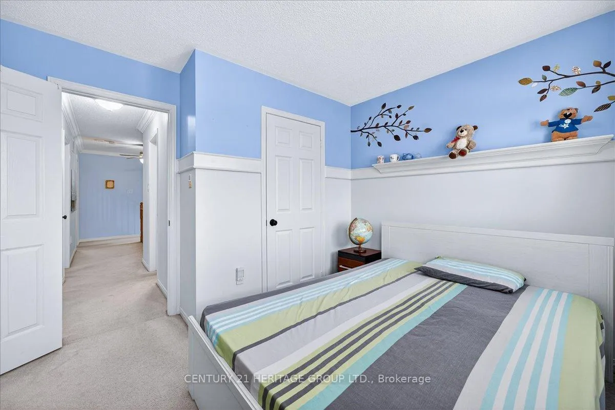 Photo 32 of 209 Fitzgerald Crescent, Milton, Dempsey — HOMEH