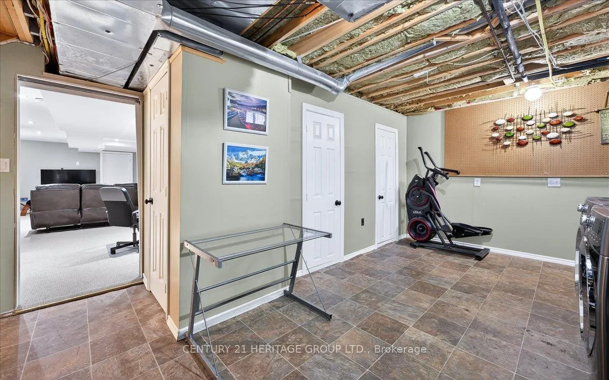 Photo 38 of 209 Fitzgerald Crescent, Milton, Dempsey — HOMEH