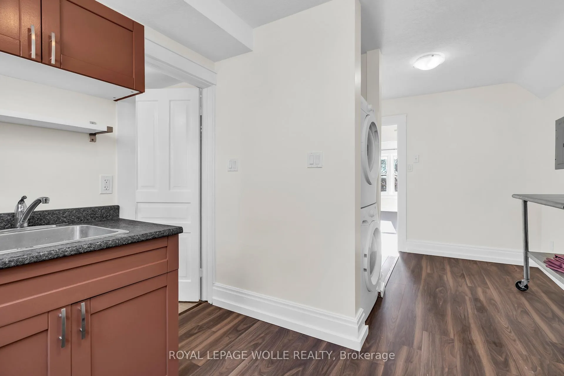Photo 11 of Unit D (Upper), 98 Church Street, Kitchener — HOMEH
