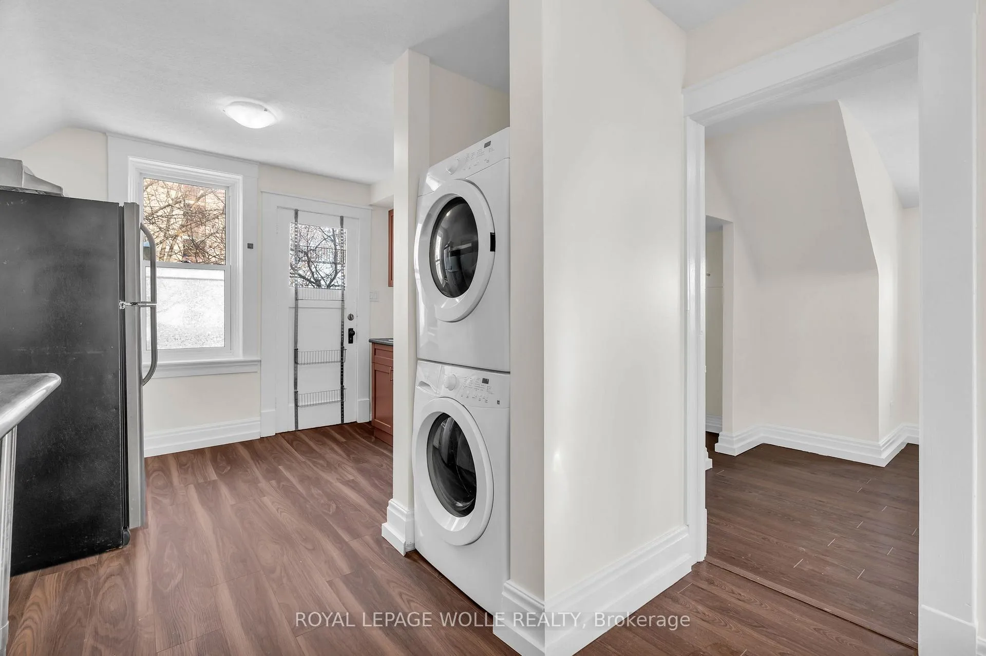 Photo 12 of Unit D (Upper), 98 Church Street, Kitchener — HOMEH