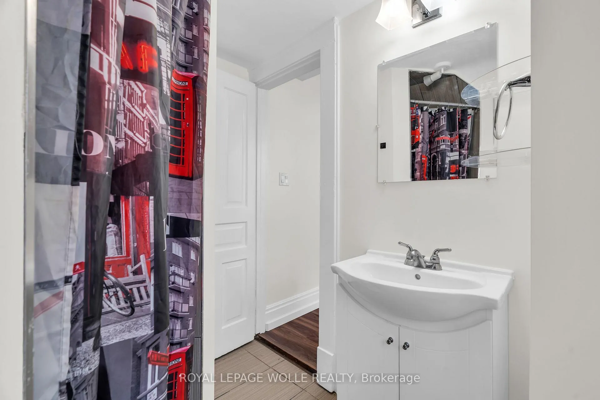 Photo 17 of Unit D (Upper), 98 Church Street, Kitchener — HOMEH