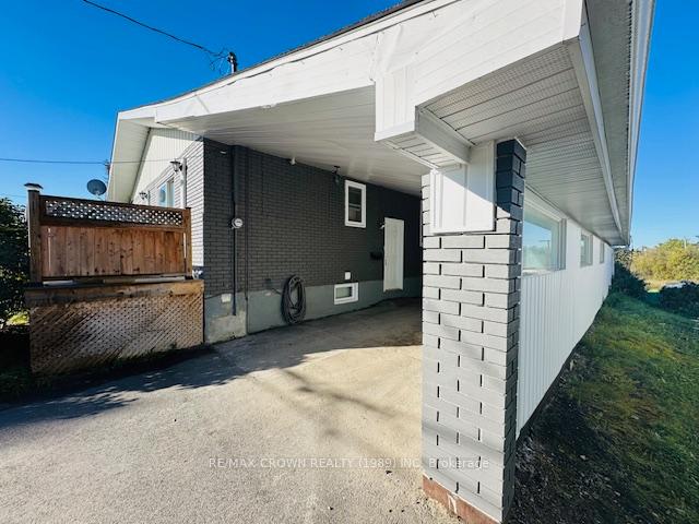 Photo 7 of 40 Frontenac Crescent, Kapuskasing — HOMEH