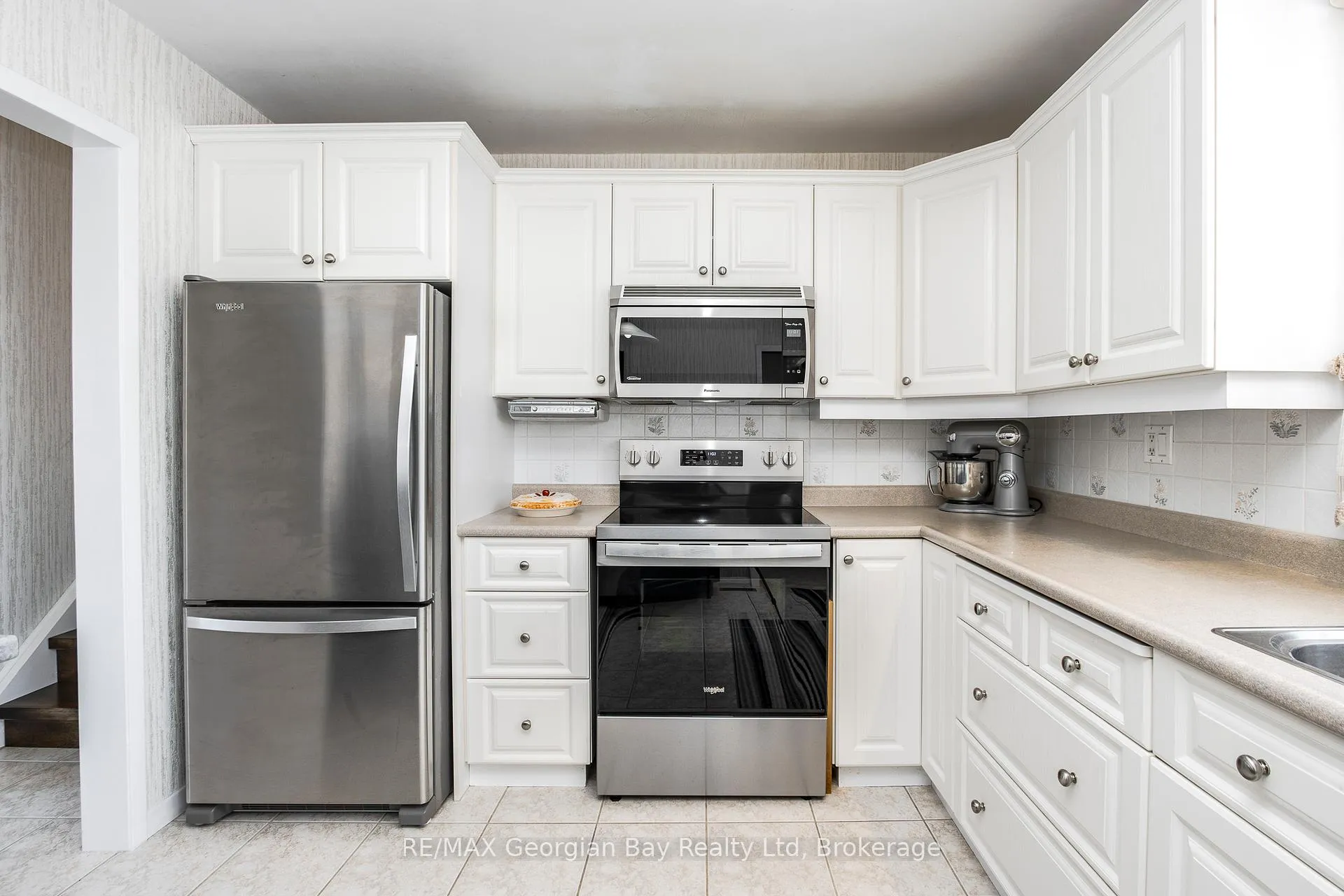 Photo 17 of 306 Cedar Street, Midland — HOMEH