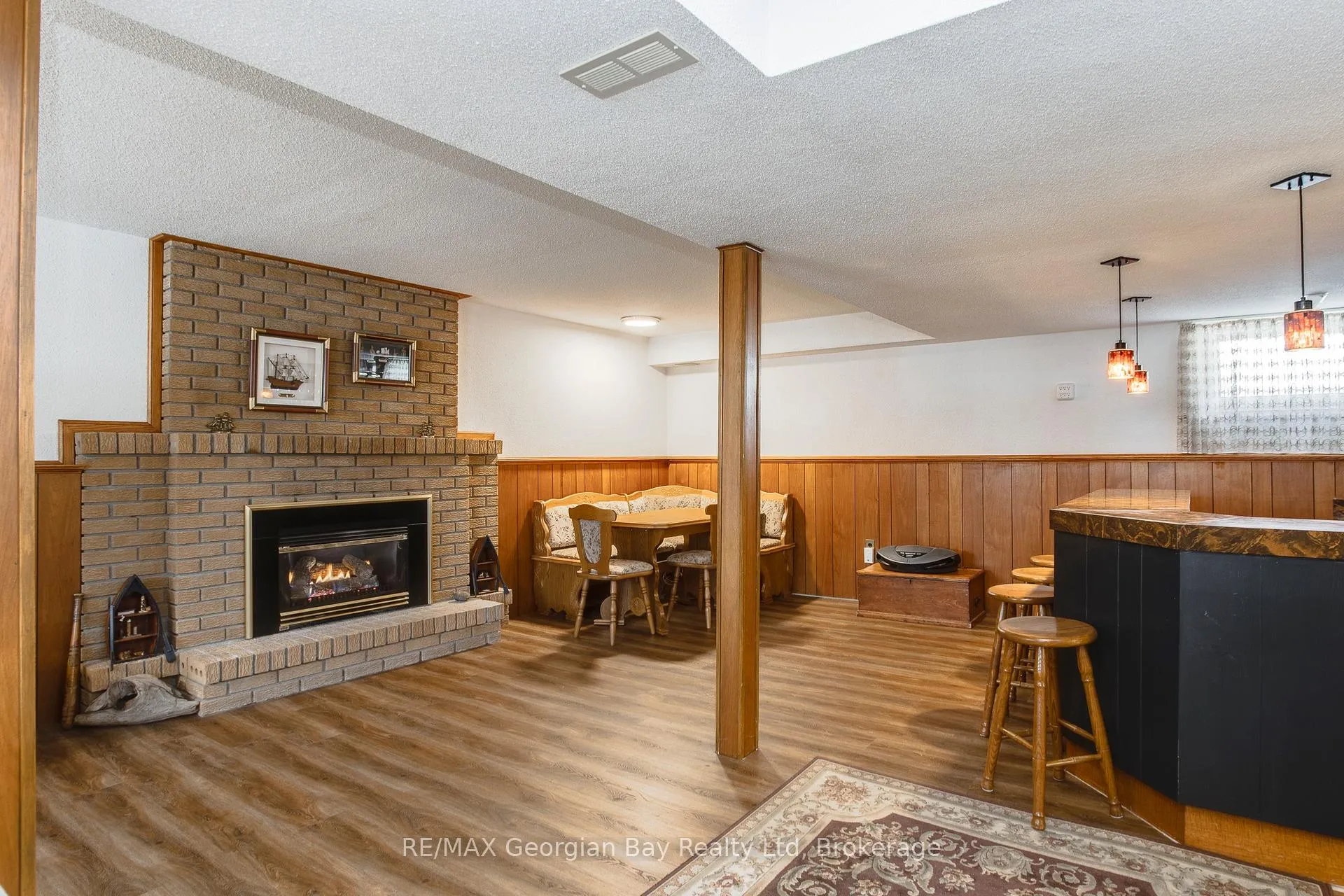 Photo 18 of 306 Cedar Street, Midland — HOMEH
