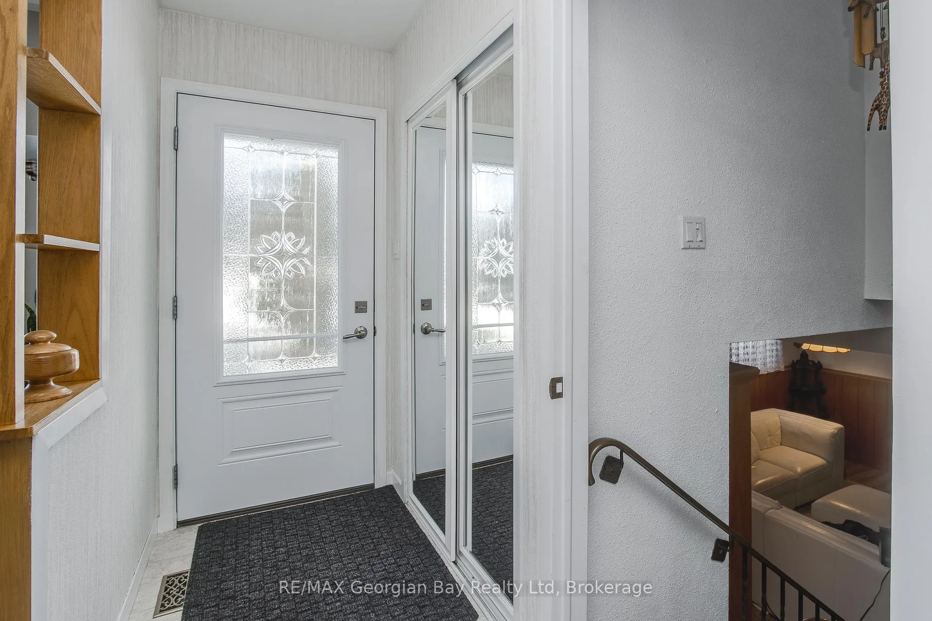 Photo 35 of 306 Cedar Street, Midland — HOMEH