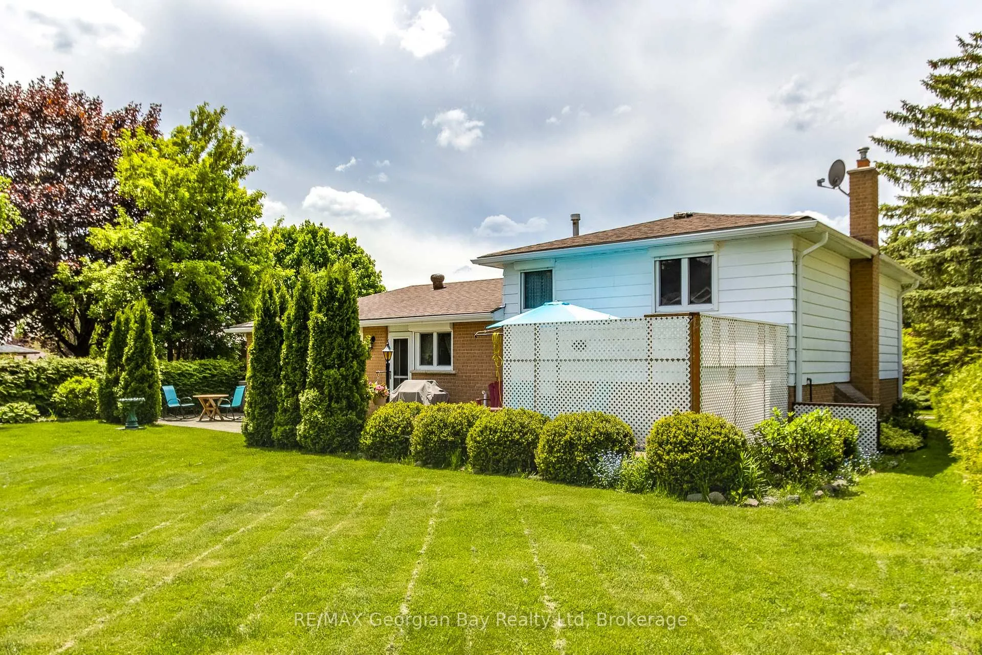 Photo 43 of 306 Cedar Street, Midland — HOMEH