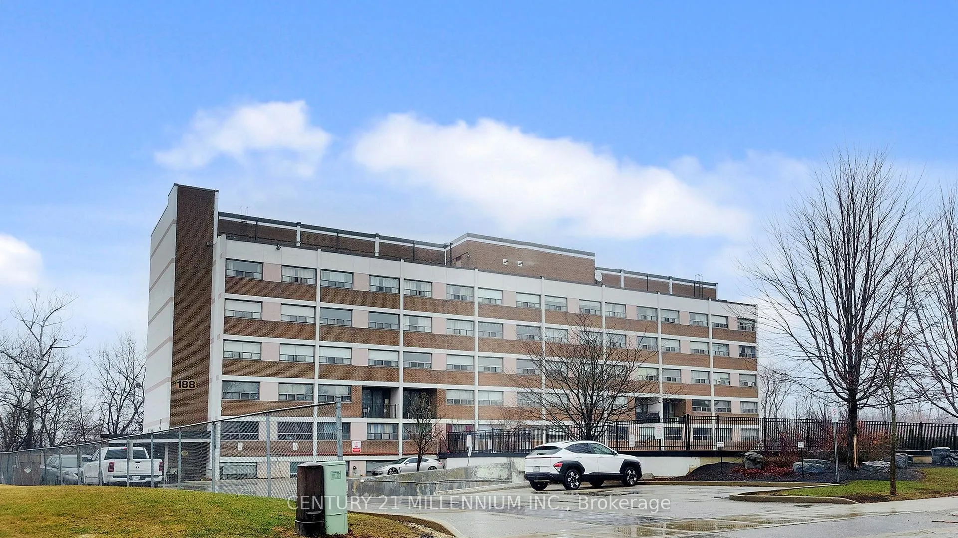 Photo of Unit 204, 188 Mill Street S