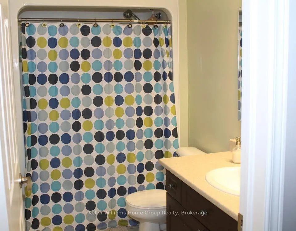 Photo 10 of 218 Silurian Drive, Guelph, Grange Road — HOMEH