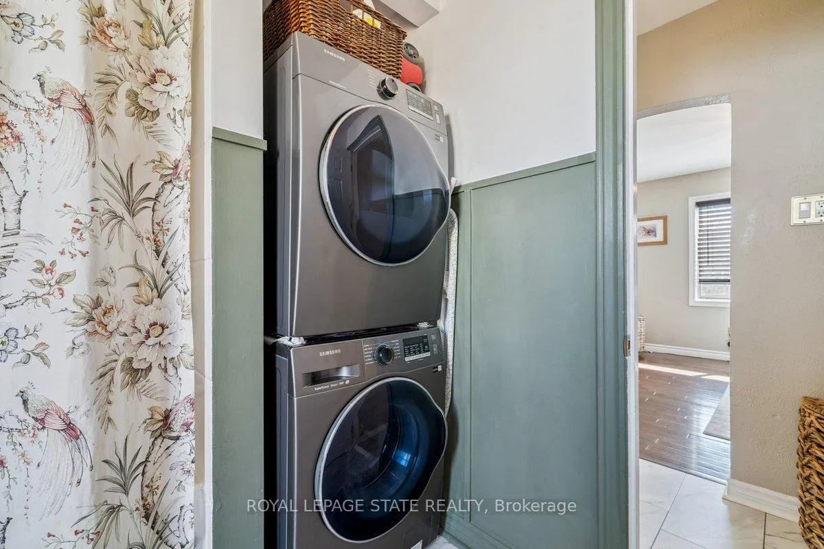 Photo 14 of 41 Baldwin Street, Hamilton, Dundas — HOMEH