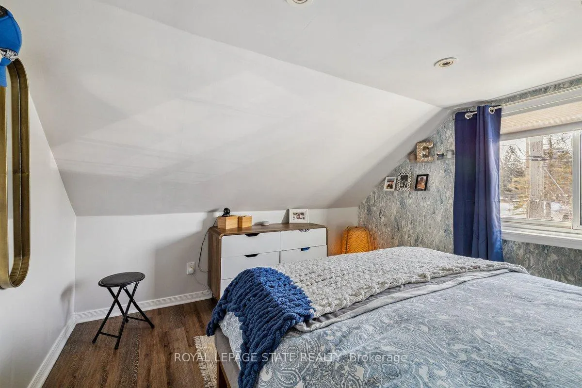 Photo 17 of 41 Baldwin Street, Hamilton, Dundas — HOMEH