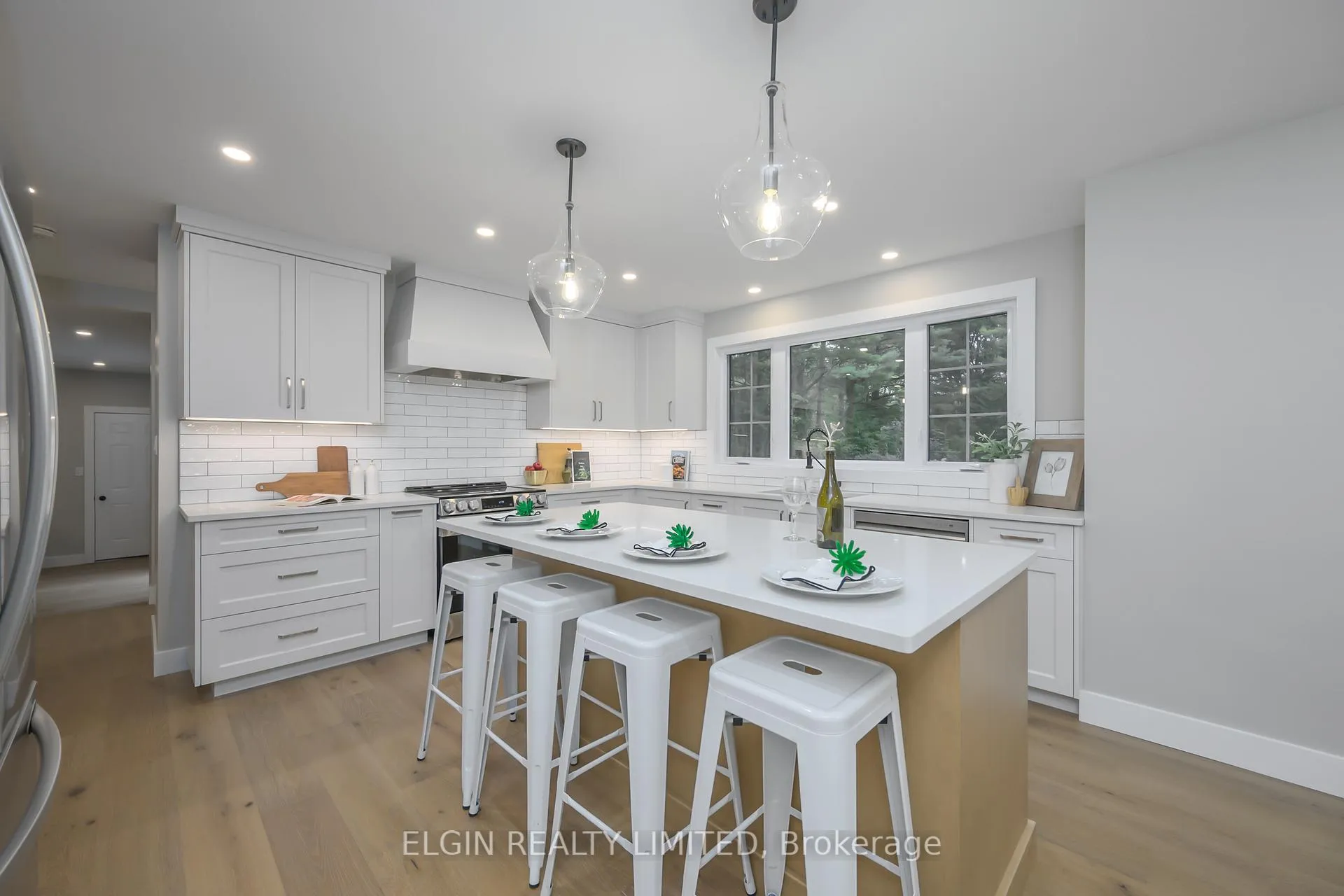 Photo 24 of 67 Crescent Avenue, Central Elgin, Lynhurst — HOMEH